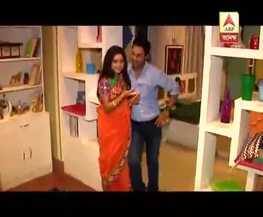 ‘দীপ জ্বেলে যাই’-এর দিয়া আর আর্যর সম্পর্কের রসায়নটা ঠিক কেমন? Lets Have A Look Of Diya And Arya S Relationship Chemistry In Serial Deep Jele Jai ‘দীপ জ্বেলে যাই’-এর দিয়া আর আর্যর সম্পর্কের রসায়নটা ঠিক কেমন?