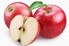 Acharya Ke Nuskhe: Apples act as natural medicine that can cure Insomnia
