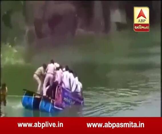 Boat capsizes during Ganpati Visarjan in Kolhapur