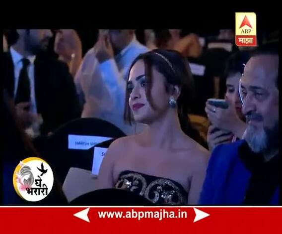 Ghe Bharari : Lokmat Maharashtra\'s Most Stylish Awards 2017 