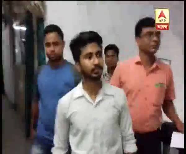  গ্রাহকদের তথ্য ফাঁস, অ্যাকাউন্ট হ্যাক করে টাকা সরানোর অভিযোগে গ্রেফতার মোবাইল পরিষেবা প্রদানকারী সংস্থার এক কর্মী