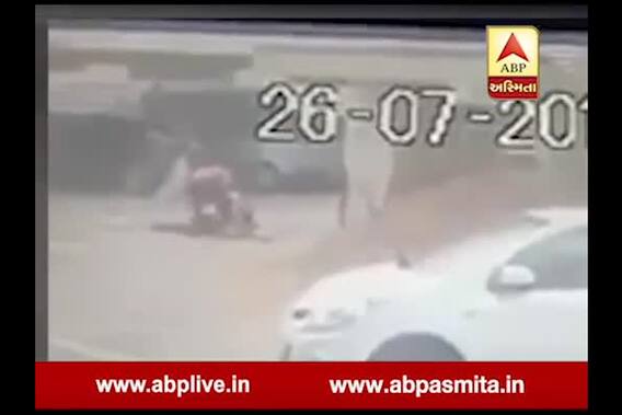 Surat : Girl Died After Down From Fifth Floor Of Building, Watch CCTV