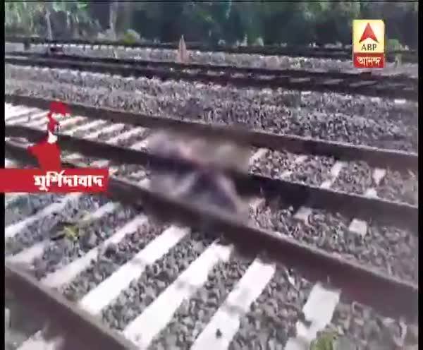  বহরমপুরে রেল লাইনের পাশ থেকে প্রাক্তন সেনাকর্মীর মৃতদেহ উদ্ধার