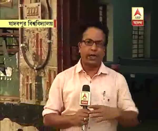  যাদবপুর বিশ্ববিদ্যালয়ে বহিরাগতদের ‘তাণ্ডব’, জখম এক পড়ুয়া, দুই নিরাপত্তারক্ষী, গ্রেফতার ২