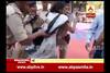 Shahid\'s Daughter Try To Meet CM Vijay Rupani In Narmada During Gujarat Election 2017 Rally 