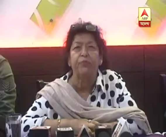 Saroj Khan speaks on casting couch, Bollywood writes off her statement