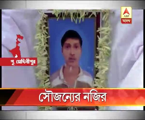  নন্দীগ্রামে ভোটের দিন নিহত দুই সিপিএম কর্মীর পরিবারের দু’জনকে চাকরির নিয়োগপত্র শুভেন্দু অধিকারীর