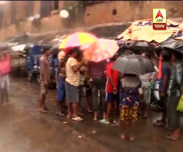  চিৎপুরে ঘর থেকে উদ্ধার যুবকের দেহ, বিয়েতে চাপ দেওয়ায় আত্মঘাতী?