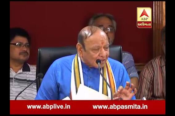 Shankarsinh Vaghela gives advice to the son?