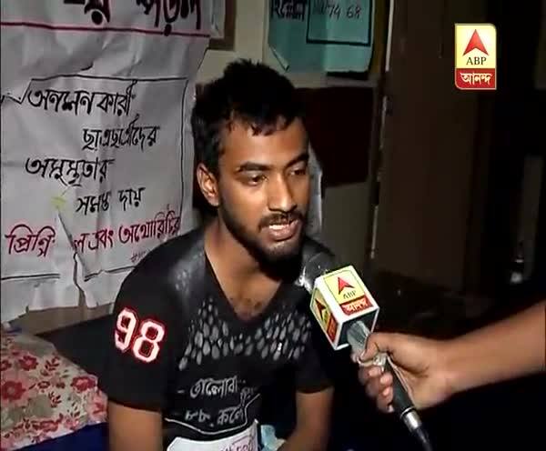  মেডিক্যালে অনশন: এখনও চলছে অচলাবস্থা