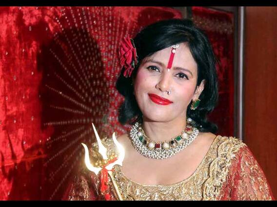HOT NEWS FULL: God-woman Radhe Maa to become an actress for a web series 