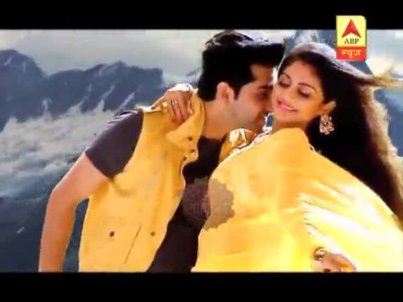 Krishna Chali London: Radhe is lost in his dream world 