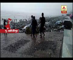 রাত থেকে দিঘায় প্রবল বৃষ্টি। জলমগ্ন ঝাউবন। বইছে ঝোড়ো হাওয়া, উত্তাল সমুদ্র