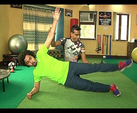 পুজোর আগে ফিটনেসে নজর, শরীর চর্চায় ঋদ্ধি সেন, দেখুন পুজোয় সাজান শরীর