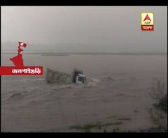 ভুটান পাহাড়ে প্রবল বৃষ্টি, ভুটান সীমান্তে জলপাইগুড়ির চামুরচি নদীতে সকালে হড়পা বান