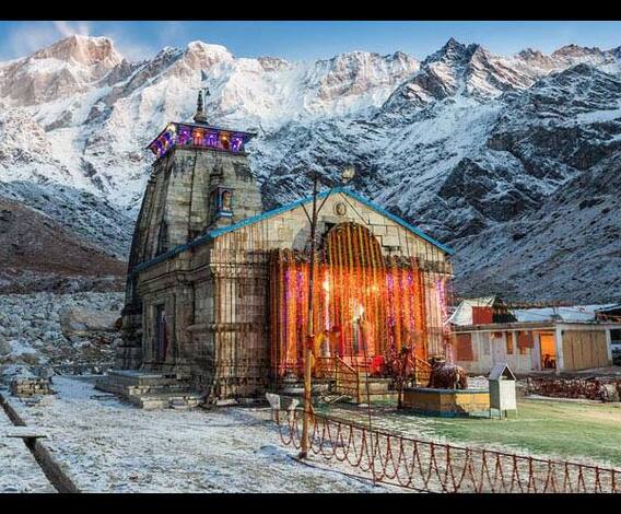 বেনজির ধ্বংসস্তূপের মাঝে দাঁড়িয়ে একা কেদার মন্দির, কীভাবে আচমকা এক খন্ড পাথর এসে আশ্চর্য ভাবে রক্ষা করল এই মন্দির, দেখুন কেদার পথে, পর্ব-২