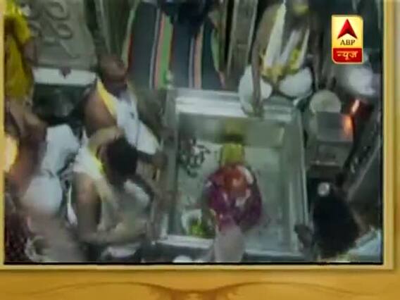 काशी विश्वनाथ मंदिर पहुंचे पीएम मोदी, जन्मदिन पर भगवान शंकर का लिया आशीर्वाद