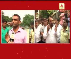 ইসলামপুরের দাড়িভিট গিয়ে গ্রামবাসীদের ক্ষোভের মুখে ইসলামপুরের তৃণমূল বিধায়ক কানাইলাল অগ্রবাল ও মন্ত্রী গোলাম রব্বানি