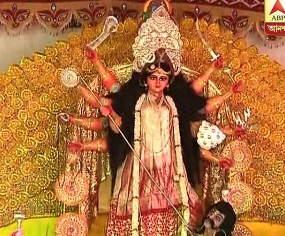 নবমীতে চিরাচরিত প্রথা মেনে পুজো শোভাবাজার রাজবাড়িতে, একডালিয়াতে মানুষের ভিড়, জলপাইগুড়ি রাজবাড়িতে ঐতিহ্য মেনে দেবীর আরাধনা