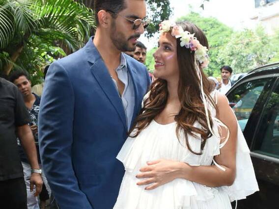 Hot News: Unseen pictures from Neha Dhupia's star studded baby shower 
