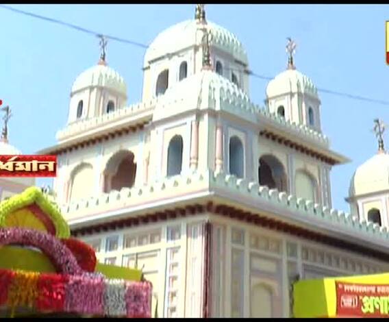 দেবীজ্ঞানে কুমারী কন্যার আরাধনা, নবমীতে কুমারী পুজো জেলায় জেলায়, দেখে নেব সেই ছবি...