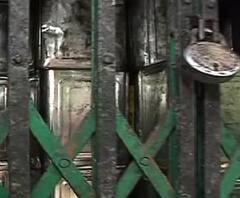  বনগাঁর গোবরাপুর বাজারে ভেজাল সরষের তেলের কারবারের পর্দাফাঁস