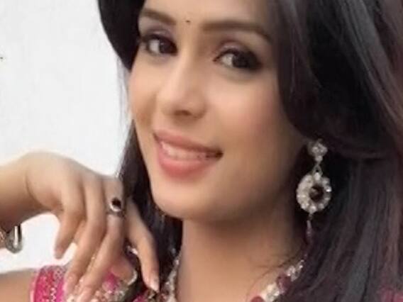 Hot News: Sonal Vengurlekar accuses photographer Raja Bajaj of sexual harassment 