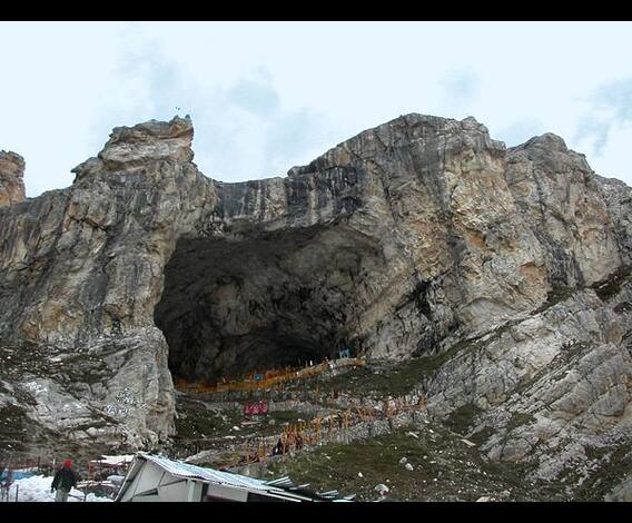 দ্বাদশ শৈবতীর্থের অন্যতম তুষারলিঙ্গ অমরনাথ, সেই যাত্রার চিরাচরিত পথ চলা এবিপি আনন্দর সঙ্গে