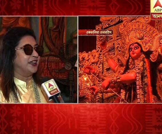 একডালিয়া এমন পুজো বিজ্ঞাপন দিয়ে লোক টানতে হয় না, মণ্ডপে দাঁড়িয়ে বললেন শতাব্দী