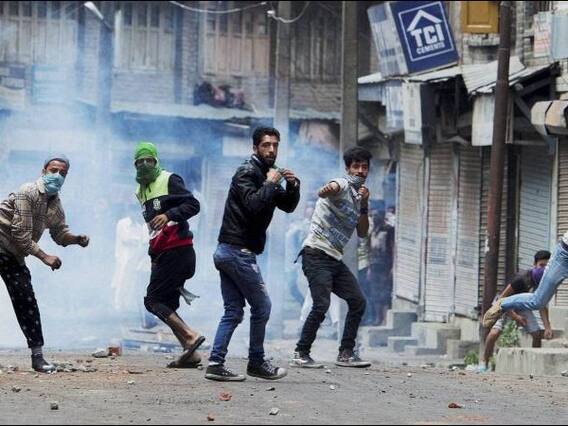 मास्टर स्ट्रोक: श्रीनगर के नौगाम में सुरक्षाबलों और आतंकियों के बीच मुठभेड़, मारे गए 2 आतंकी