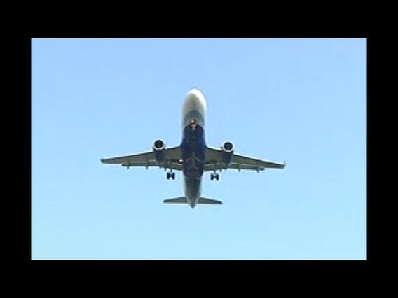 Master Stroke: Pilot unaware while Air India flight carrying 136 passengers hit the safety wall 