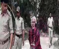 ছেলে ও বৌমার বিরুদ্ধে খেতে না দেওয়ার অভিযোগে থানায় বেলদার ৮১ বছরের বৃদ্ধ