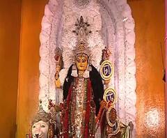 জমজমাট জগদ্ধাত্রী পুজোর নবমী, আলোয় আলোকিত গোটা চন্দননগর