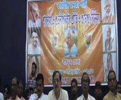 বীরভূমে প্রকাশ্যে বিজেপি-র প্রাক্তন ও বর্তমান জেলা সভাপতির দ্বন্দ্ব, দুই গোষ্ঠীই তাঁর সঙ্গে যোগাযোগ রাখে, দাবি অনুব্রত মণ্ডলের