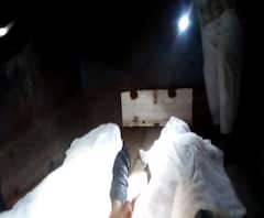 অটোকে ওভারটেক করতে গিয়ে দুর্ঘটনা, দক্ষিণ দিনাজপুরে লরিতে পিষ্ট ২