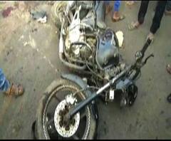 জামুড়িয়ায় ছটপুজোর শোভাযাত্রায় বাইকের ধাক্কায় জখম ১২ পুণ্যার্থী, প্রতিবাদে জাতীয় সড়ক অবরোধ