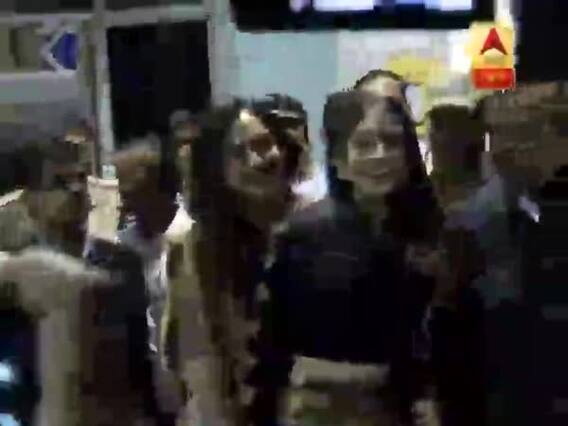 मुकेश अंबानी से लेकर बेटे अनंत की गर्लफ्रेंड तक, प्रियंका की शादी में पहुंचा पूरा अंबानी परिवार, देखें पहली VIDEO