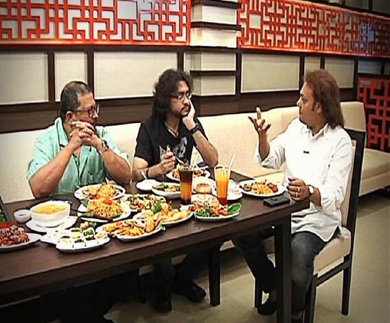 একজন ‘ফুডি’ পরিচালক, একজনের আবার প্যাশন নানা দেশের খাবার চেখে দেখা, আবার একজন মনে করেন যে কোনও শিল্পের এক্সটেনশন হল খাওয়া দাওয়া, পরিচালক টনি, গায়ক রূপম ও তবলা বাদক তন্ময় চেখে দেখলেন চার এশিয় দেশের কুইজিন