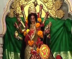 অন্যতম শক্তি পীঠ বীরভূমের বক্রেশ্বরে দেবী পূজিত হন দশভূজা রূপে