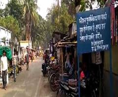 আদ্রা স্টেশন সংলগ্ন এলাকায় অবৈধ দোকান উচ্ছেদের নোটিস রেলের, পুনর্বাসনের ব্যবস্থা না করায় ক্ষুব্ধ ব্যবসায়ীরা, আন্দোলনের হুঁশিয়ারি, দাবি যুক্তিসঙ্গত, মত তৃণমূলের