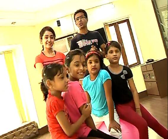 চাইল্ড ওবেসিটি এখন যে কোনও বাবা-মায়ের দুঃস্বপ্ন, এই উপসর্গের জন্য বাচ্চাদের মধ্যে দেখা যেতে পারে ডায়বেটিসের মতো রোগের প্রবণতা, কীভাবে শরীর-চর্চা ও খাদ্যাভ্যাসের নিয়ন্ত্রণ আনা যায়, জানালেন চিন্ময় রায়