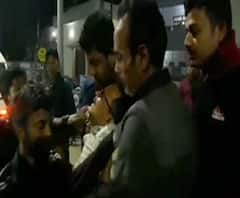 জলপাইগুড়ির আনন্দচন্দ্র কলেজের দ্বিতীয় বর্ষের ছাত্রকে ছুরি দিয়ে কোপানোর অভিযোগ বহিরাগতদের বিরুদ্ধে