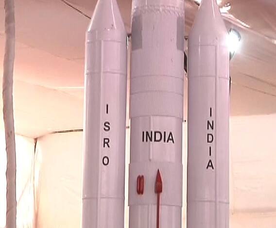 व्हीजेटीआय कॉलेजमध्ये भरलं इस्रोचं प्रदर्शन | मुंबई | एबीपी माझा