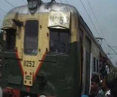 বারাসাতের ১২ নম্বর রেলগেটে ভূগর্ভস্থ পথের কাজের জন্য কাল শিয়ালদা-বনগাঁ, হাসনাবাদ শাখায় চলবে কম ট্রেন