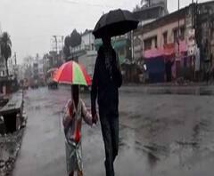 বৃষ্টি চলছে পূর্ব বর্ধমানেও, ব্যাহত জনজীবন