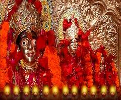 তীর্থরাজ প্রয়াগ যা বর্তমানে ইলাহাবাদ নামে পরিচিত, গঙ্গা-যমুনা বেষ্টিত এই প্রাচীন শহরেই অবস্থিত সতীর অন্যতম পীঠ ললিতা দেবী, পুরাণ মতে সতীর হাতের তিনটি আঙুল পড়েছিল এই স্থানে, সেই পীঠের মাহাত্ম্য দেখুন এবিপি আনন্দের সঙ্গে