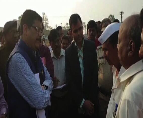 712 | केंद्राच्या पथकाकडून राज्यातील दुष्काळी भागांची पाहणी