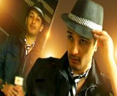 শীতকাল তাঁর অন্যতম পছন্দের, সাহেব মনে করেন, শুধু মেয়েরা নয়, কোট, জ্যাকেট, হাই বুটস-এ ছেলেরাও যথেষ্ট হ্যান্ডসাম দেখতে লাগে এই পার্টি সিজনে, দেখুন লাইফস্টাইল