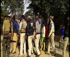 পশ্চিম মেদিনীপুরের দাঁতন থানা এলাকায় তিনটি গ্রামে চোলাইয়ের ঠেকে জেলা আবগারি দফতর ও দাঁতন থানার পুলিশের যৌথ অভিযান