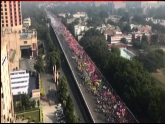 Farmers' suffer and protest, but no relief from govt | Ghanti Bajao Full (30.11.2018)